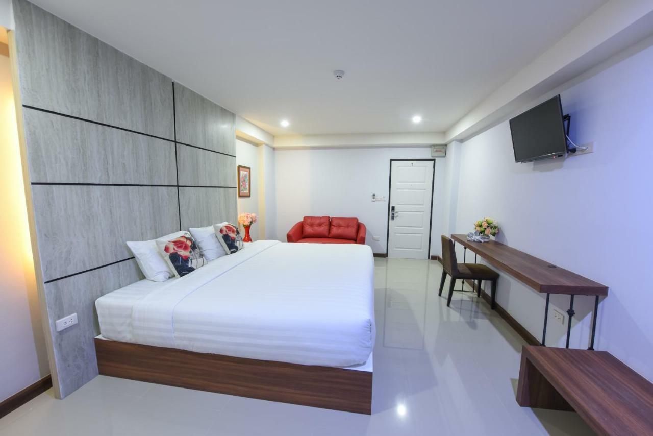 Wish Hotel Ubon Ubon Ratchathani Buitenkant foto